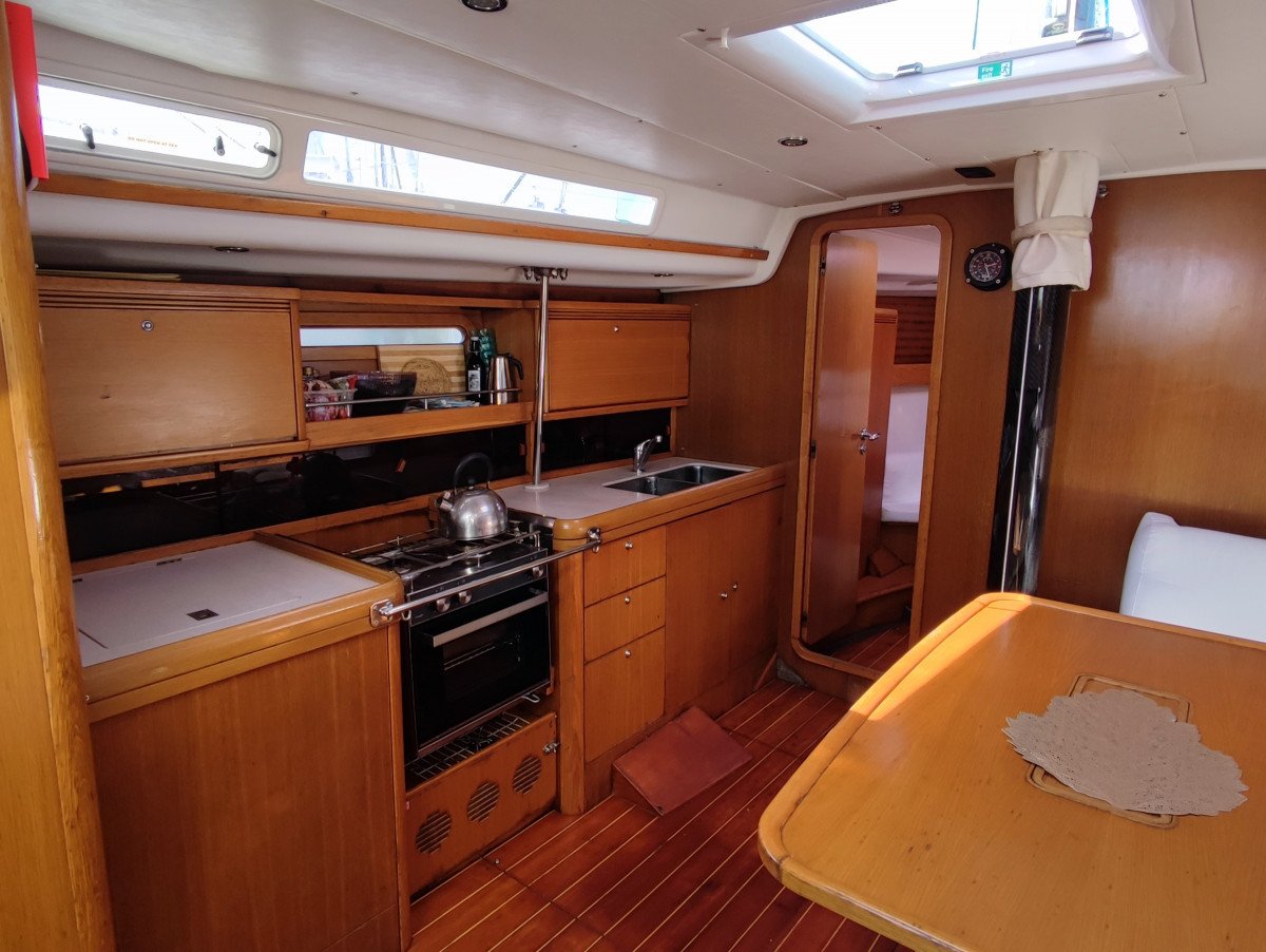 Relaxation and sailing in Sardinia