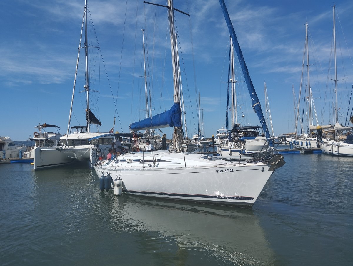 Segelboot - Bénéteau - 9 {{i18n.capacity}}