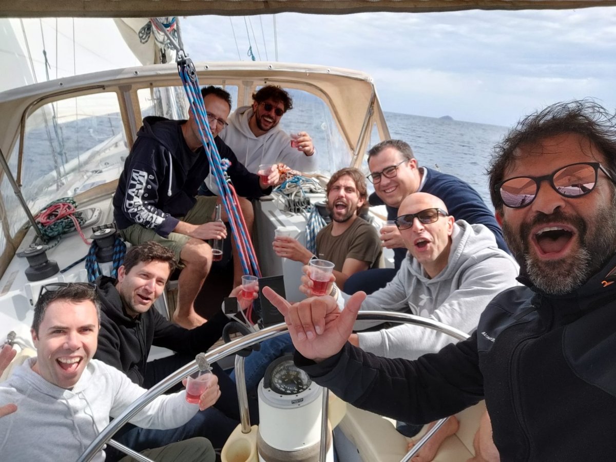 Giro in barca a Carloforte