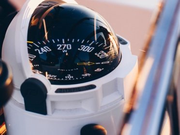 Course of Adjustments and Government of Sailing Cruise in Madrid