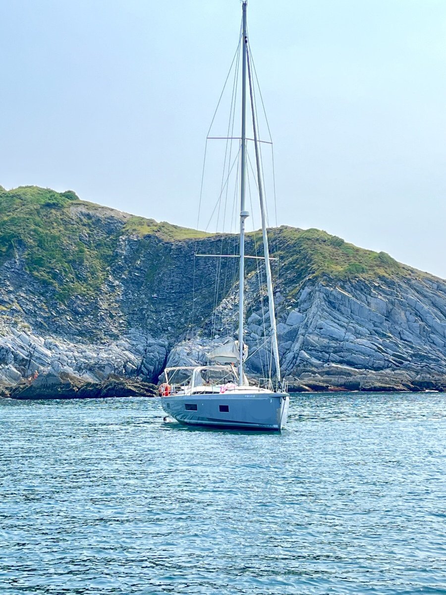 Sailboat navigation course