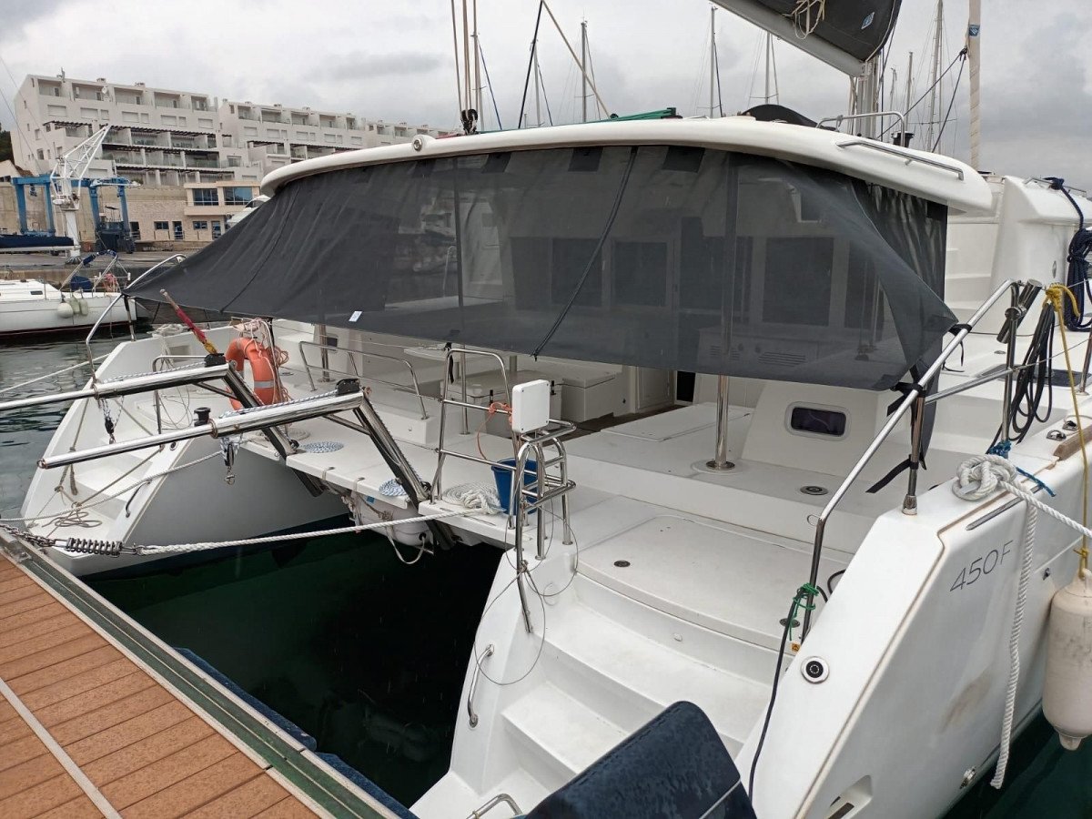 6478bcf02fee46.25196678