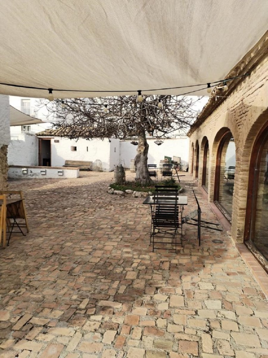 Boat trip to the Balearic Islands with land excursions