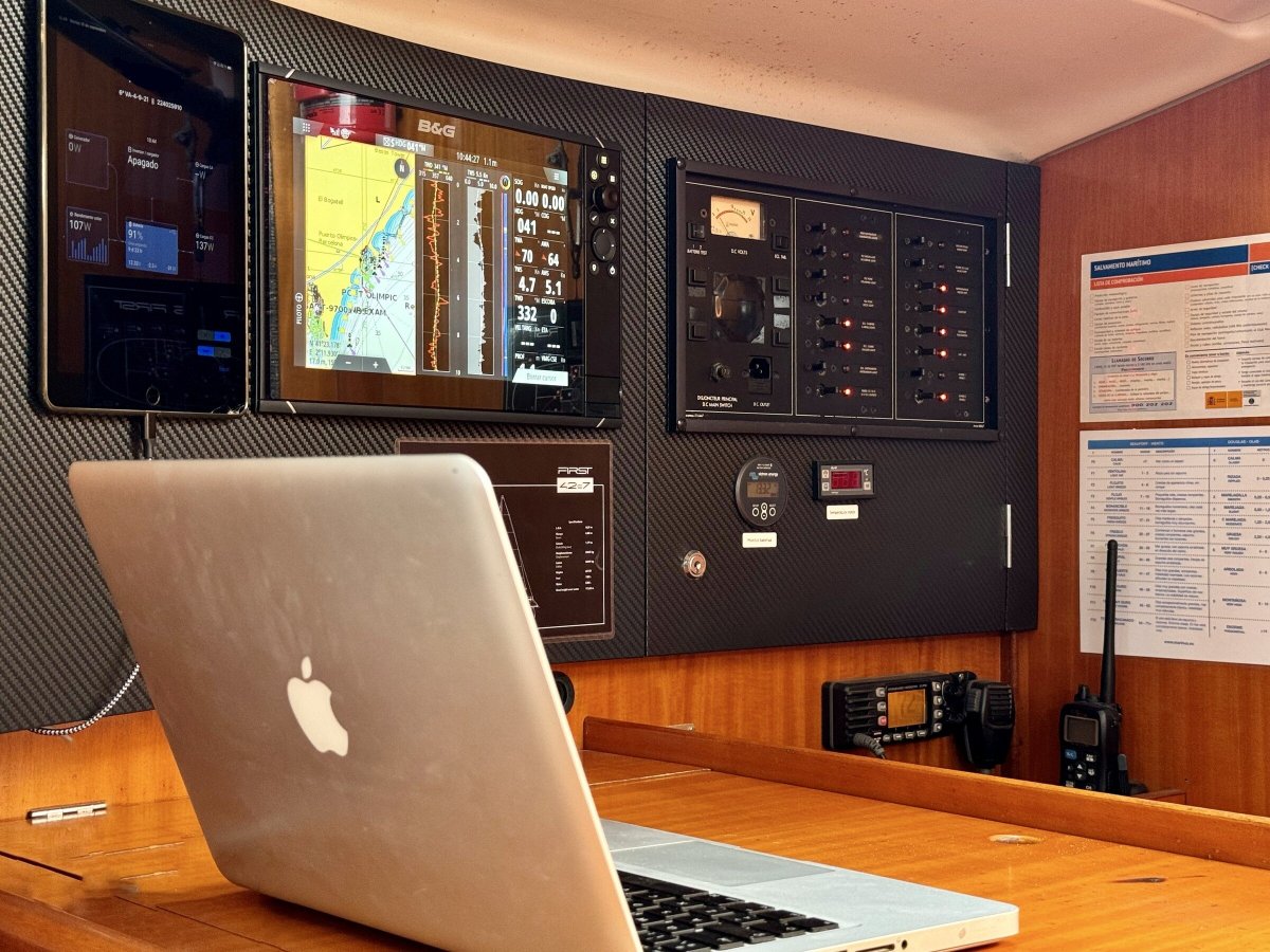 Prácticas de Habilitación a Vela en Barcelona