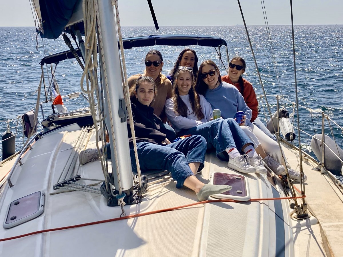 3-Hour Sailing Tour from Barcelona, Premià de Mar