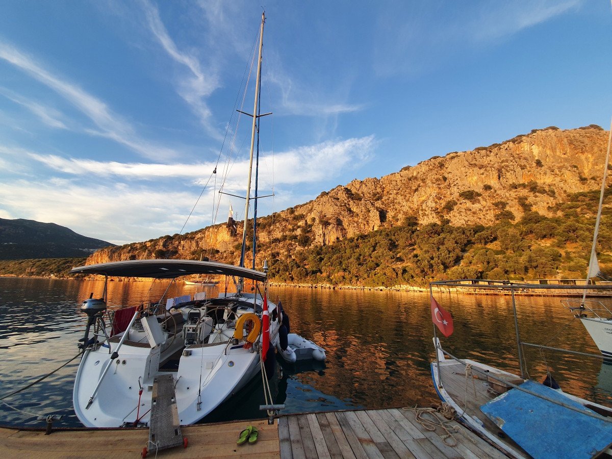 Navegando en la flota de otoño desde Fethiye