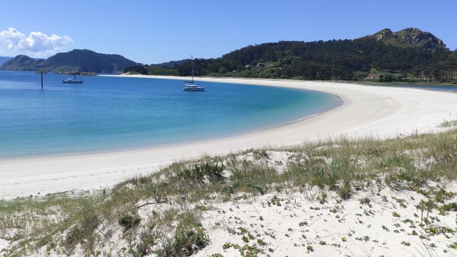 Día 4. Dia 4. isla de Sálvora a Archipiélago Cies ( 17 millas)