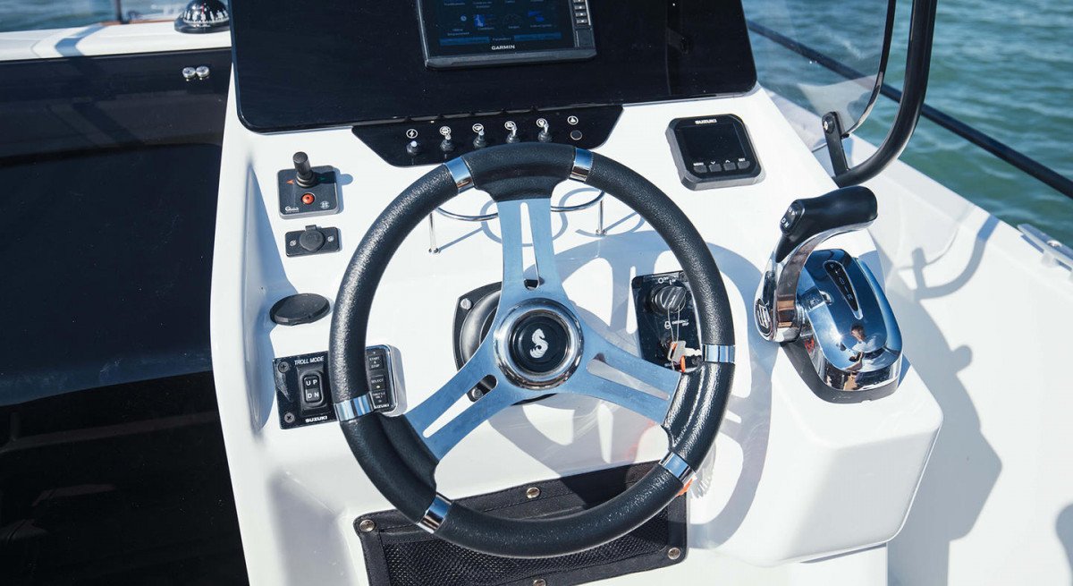 Barco a motor - Bénéteau - 10 metros