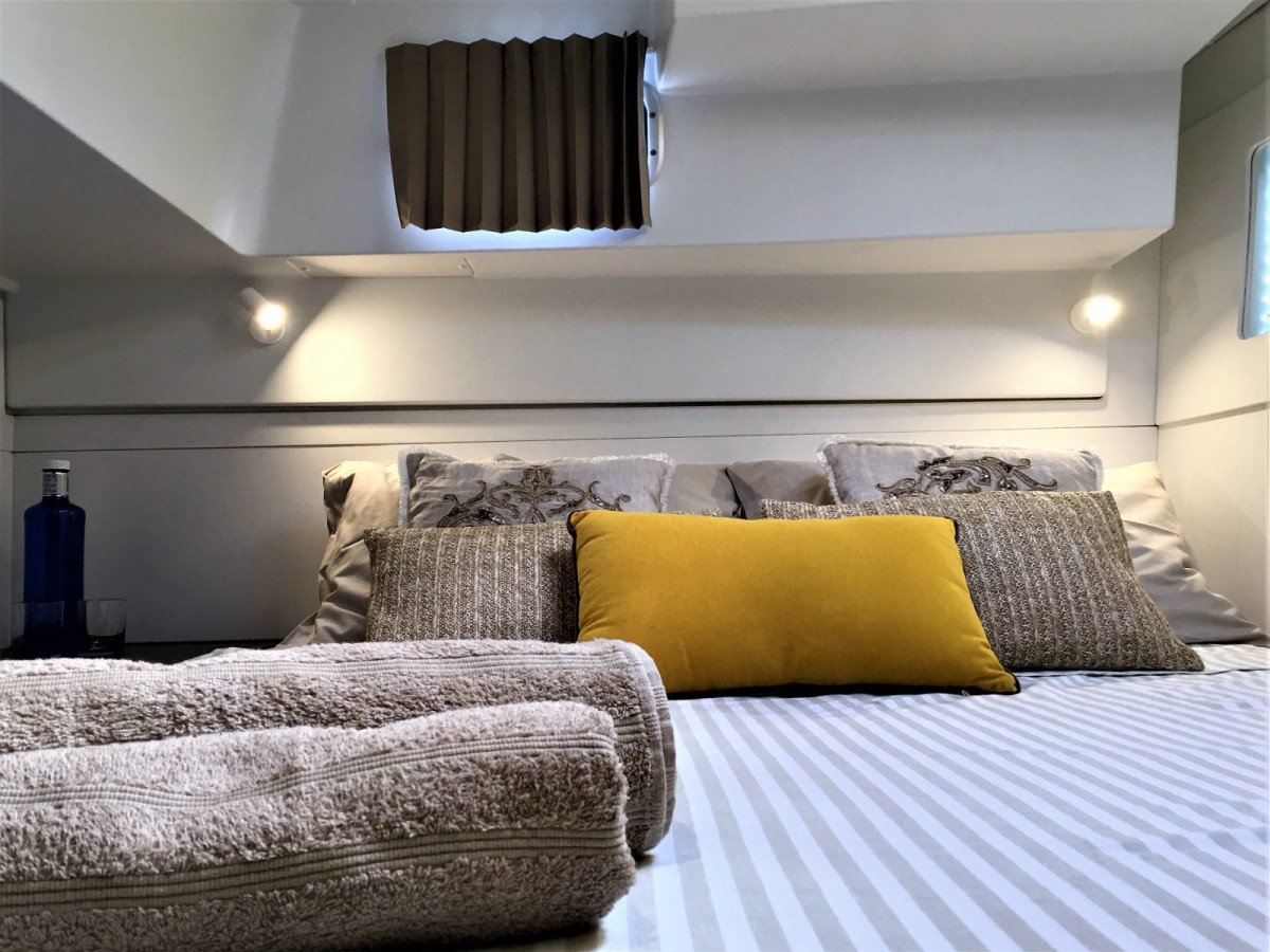 Catamarán - Lagoon - 4 cabinas