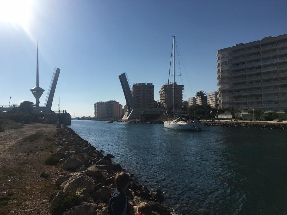 Sail on the Mar Menor with a rented boat with skipper