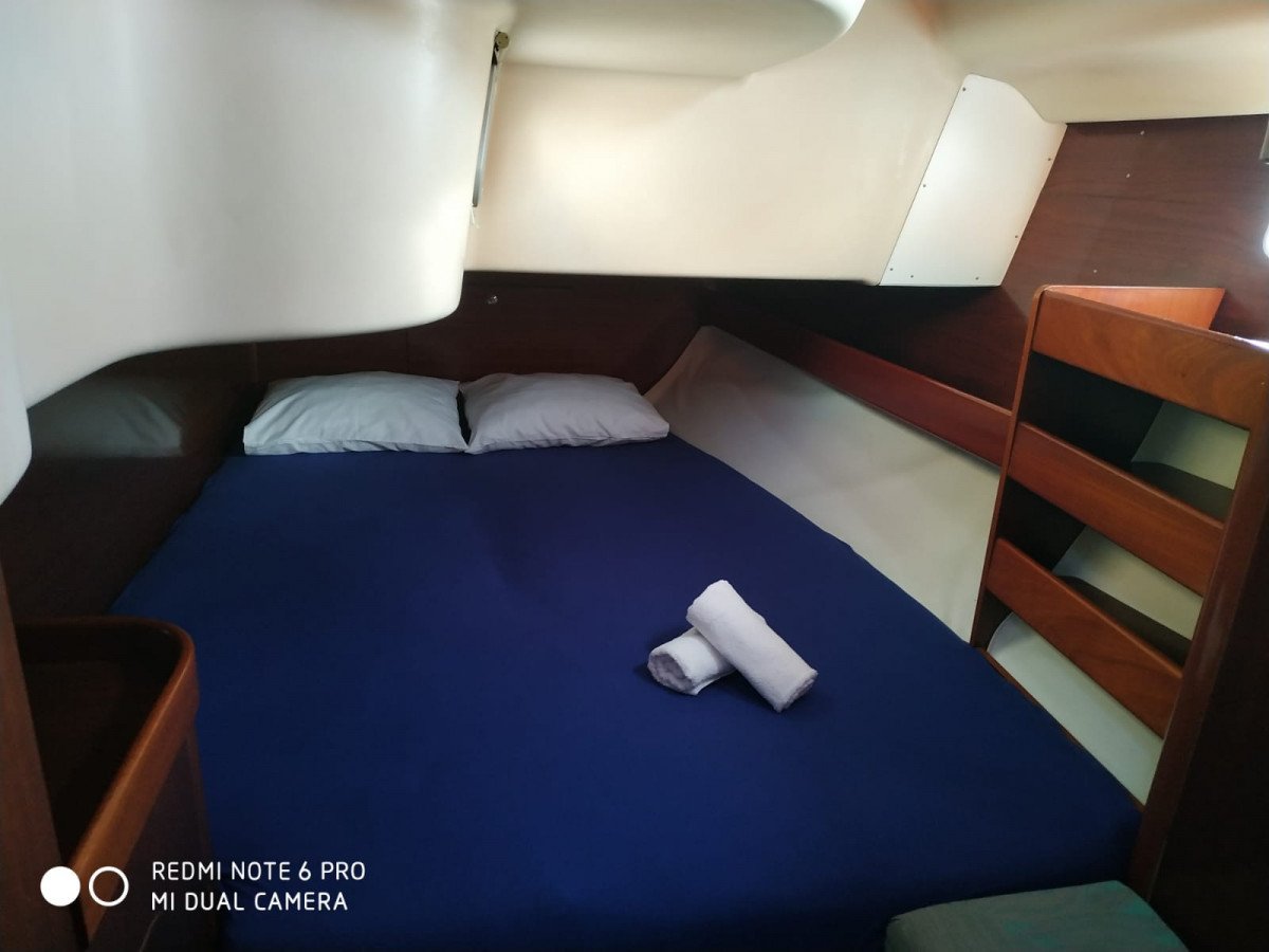 Prácticas de Navegación y Seguridad PER en Águilas