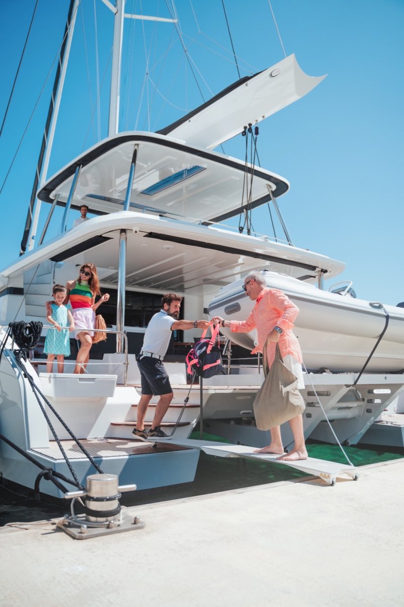 Catamaran cruise course in Maddalena Park, autonomous navigation
