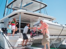 Katamaran-Kreuzfahrt-Kurs im Maddalena-Park, autonome Navigation