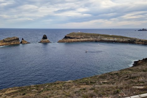 Escapada de 4 días en velero a Columbretes desde Barcelona