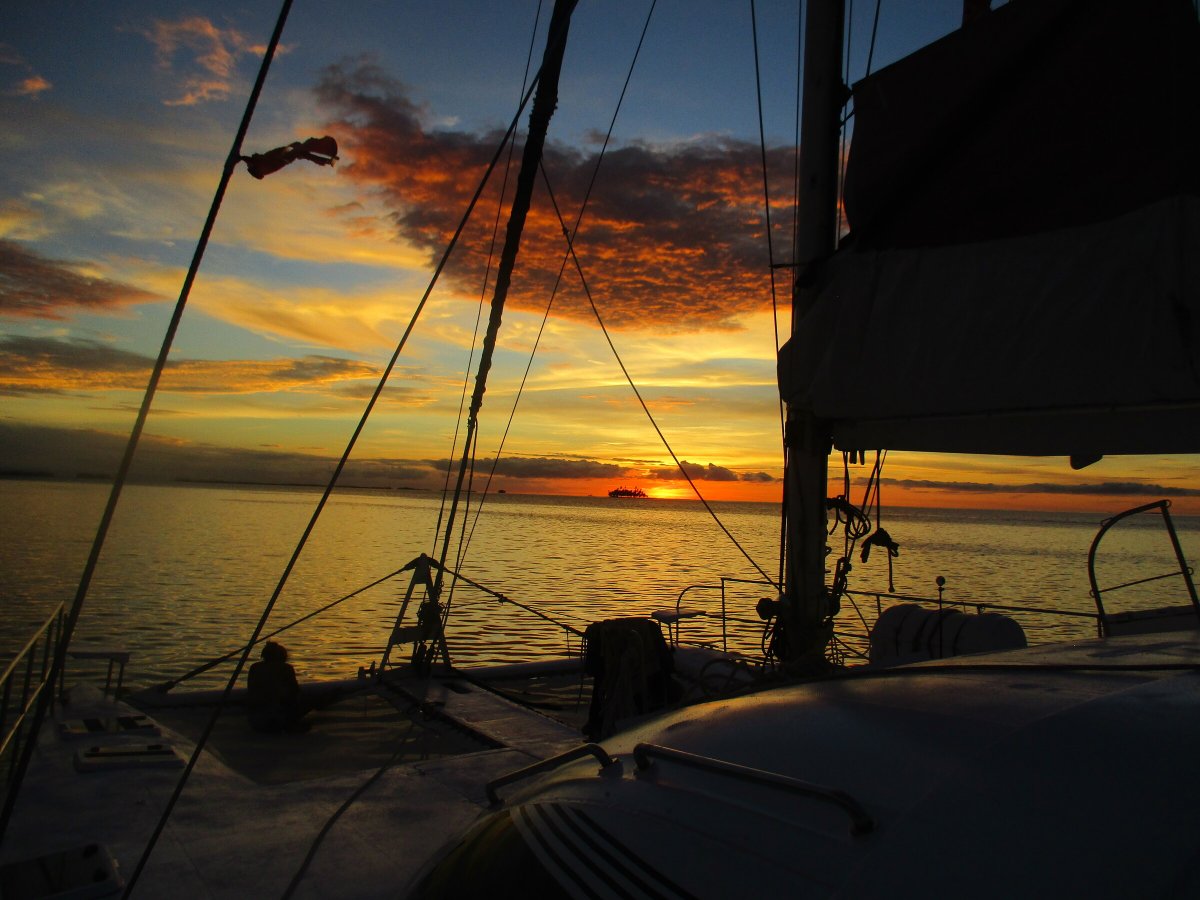 Esplora le acque cristalline e le spiagge di sabbia bianca di San Blas