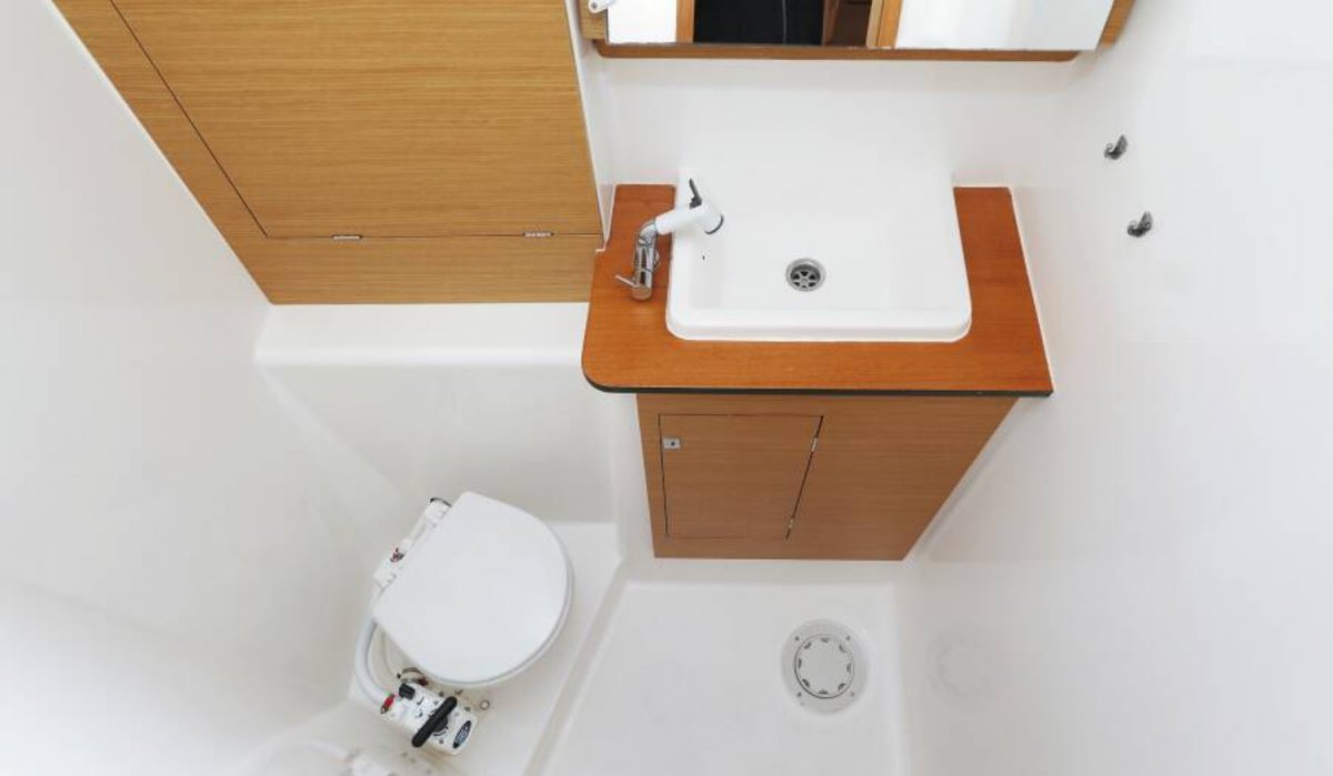 Dufour Yachts - 4 cabine