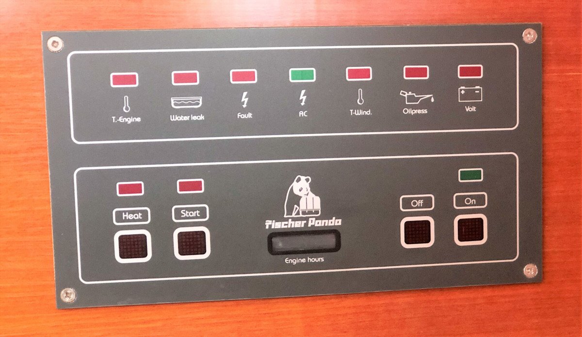 Sailboat - Dufour Yachts - 525 Grand Large