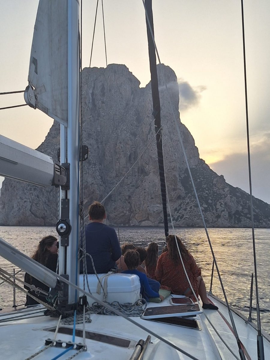 Bavaria Yachts - 3 baths