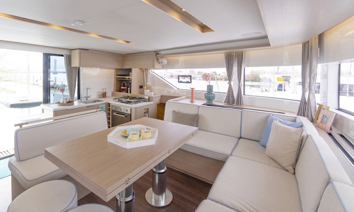 Learn navigation in the Atlantic in a catamaran