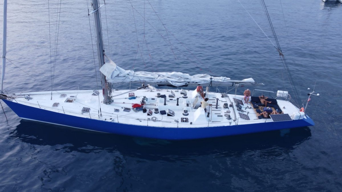 Reise zu den Galapagos-Inseln über den Pazifik und den Panamakanal