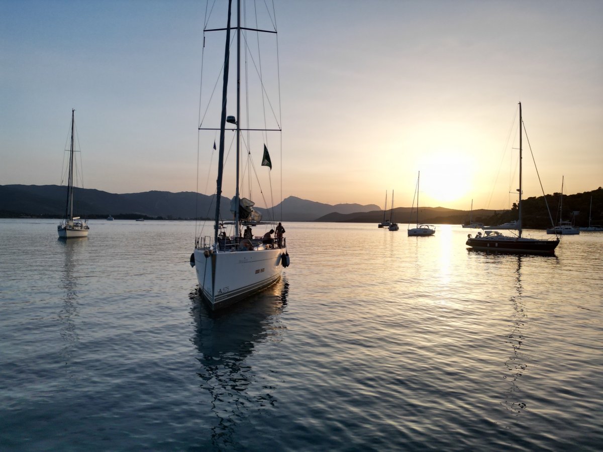 Viaje por el mundo: Mares y el canal de Corinto