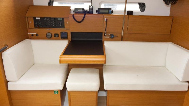 Jeanneau - 2 baths
