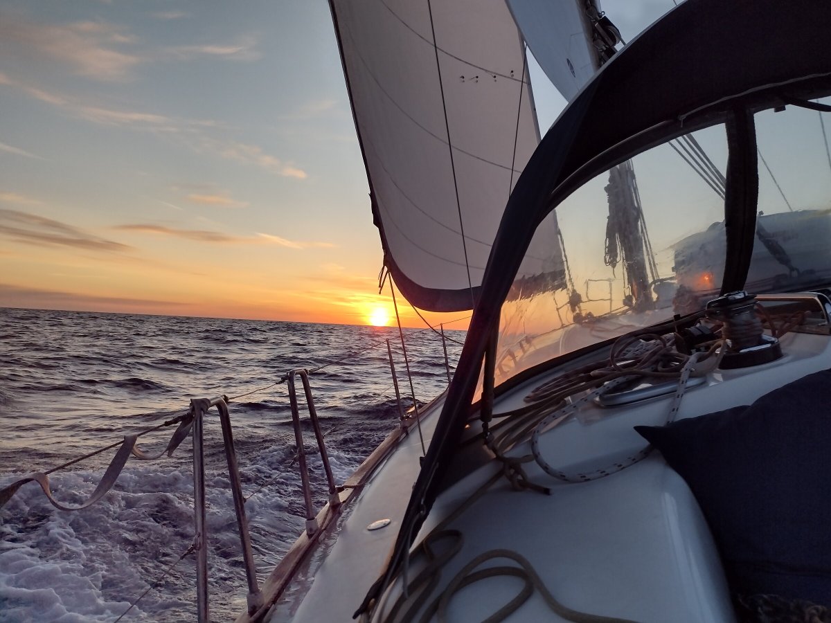 PER sailing navigation course in Valencia