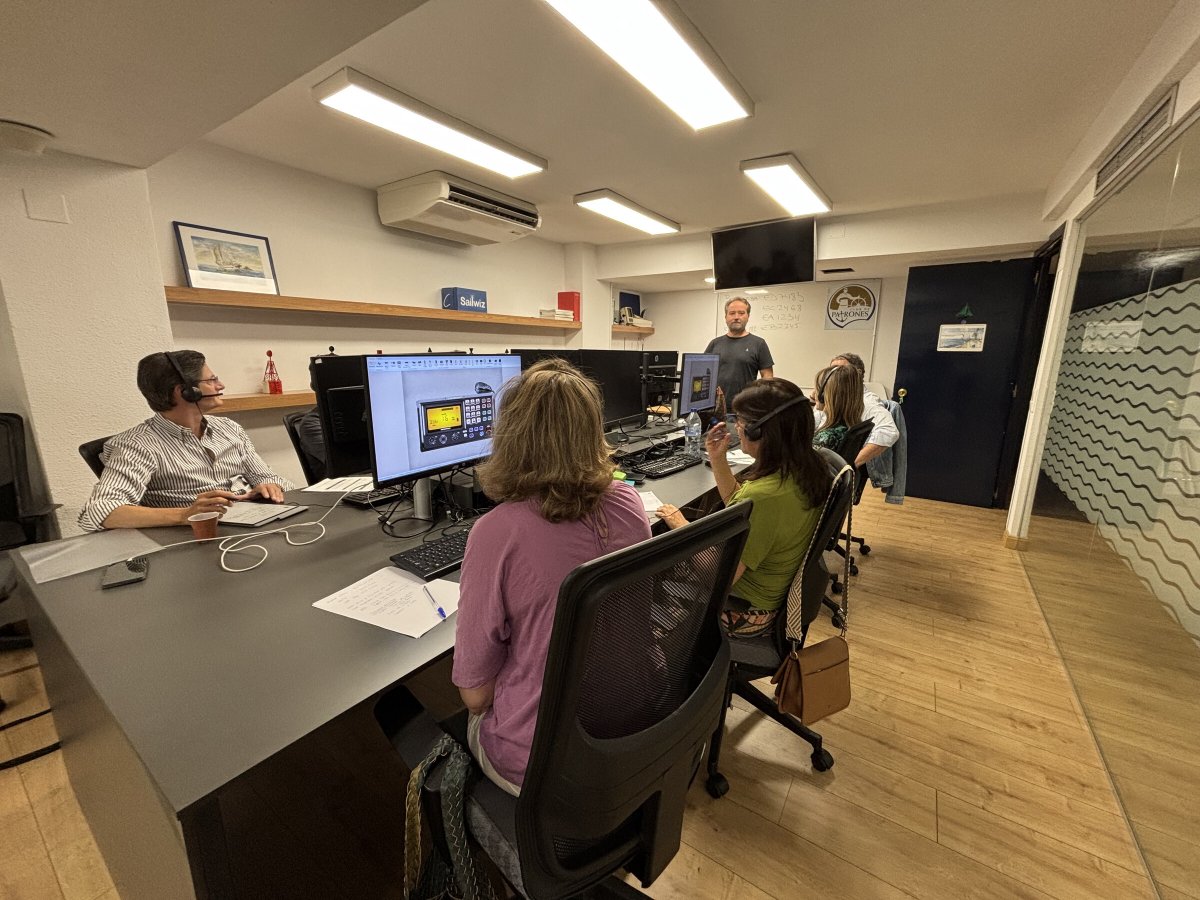 Curso de navegación en el Mediterráneo