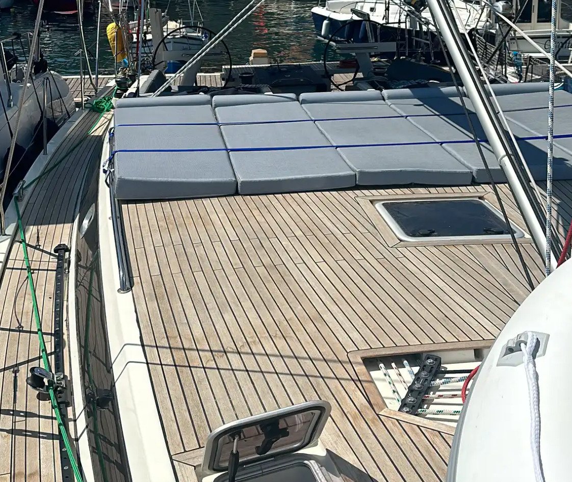 Jeanneau - 12 persone