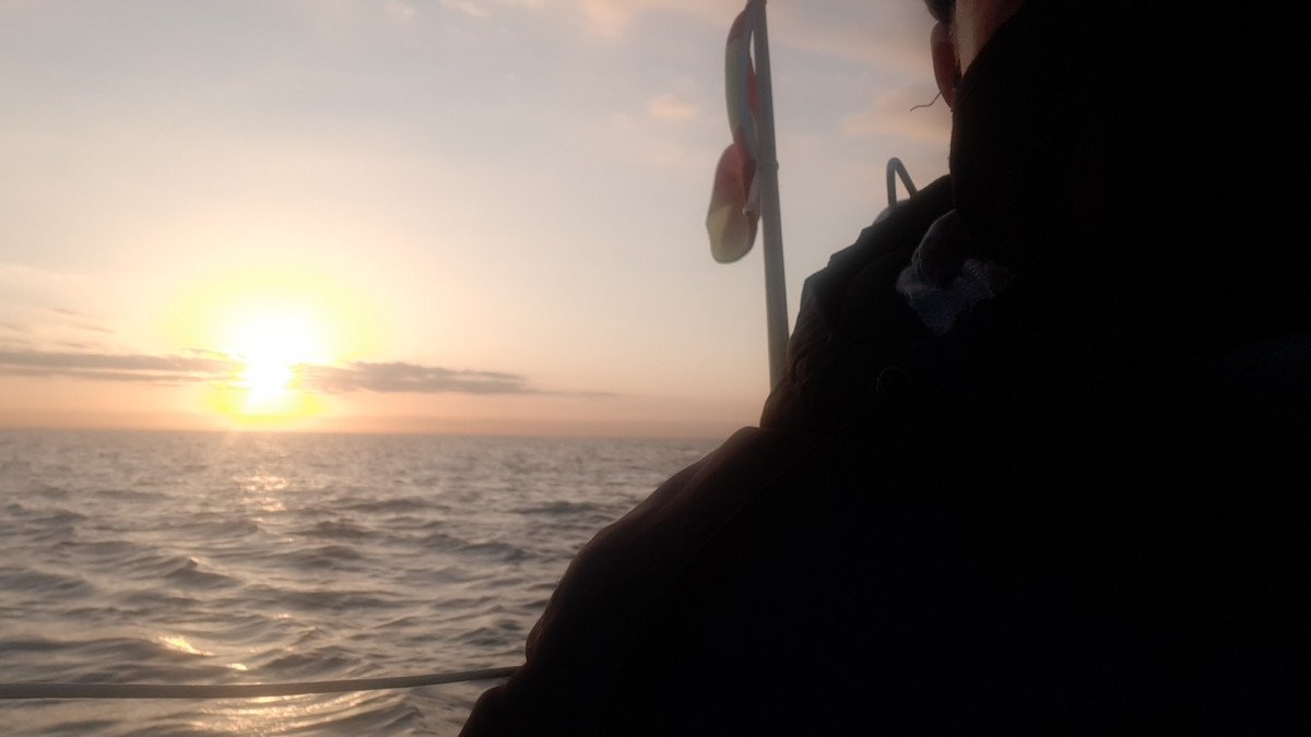 Von Sitges Beach aus in See stechen