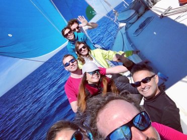 Segeln Sie und feiern Sie die Fallas in Denia!