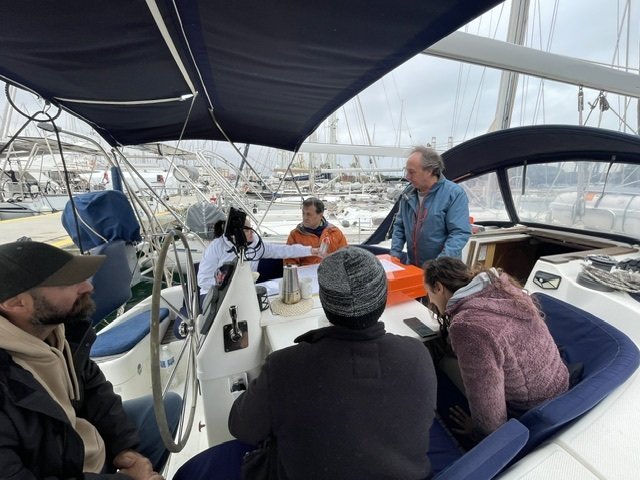 Learn navigation in an intensive course in Madrid, with practice in Valencia