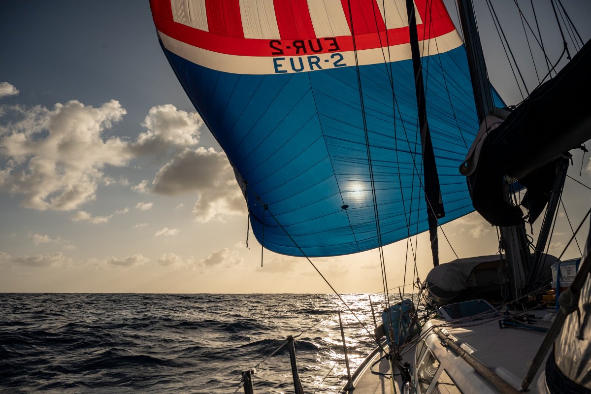 Entdecke die Atlantikinseln: Santa Cruz de Teneriffe nach Mindelo, Kap Verde