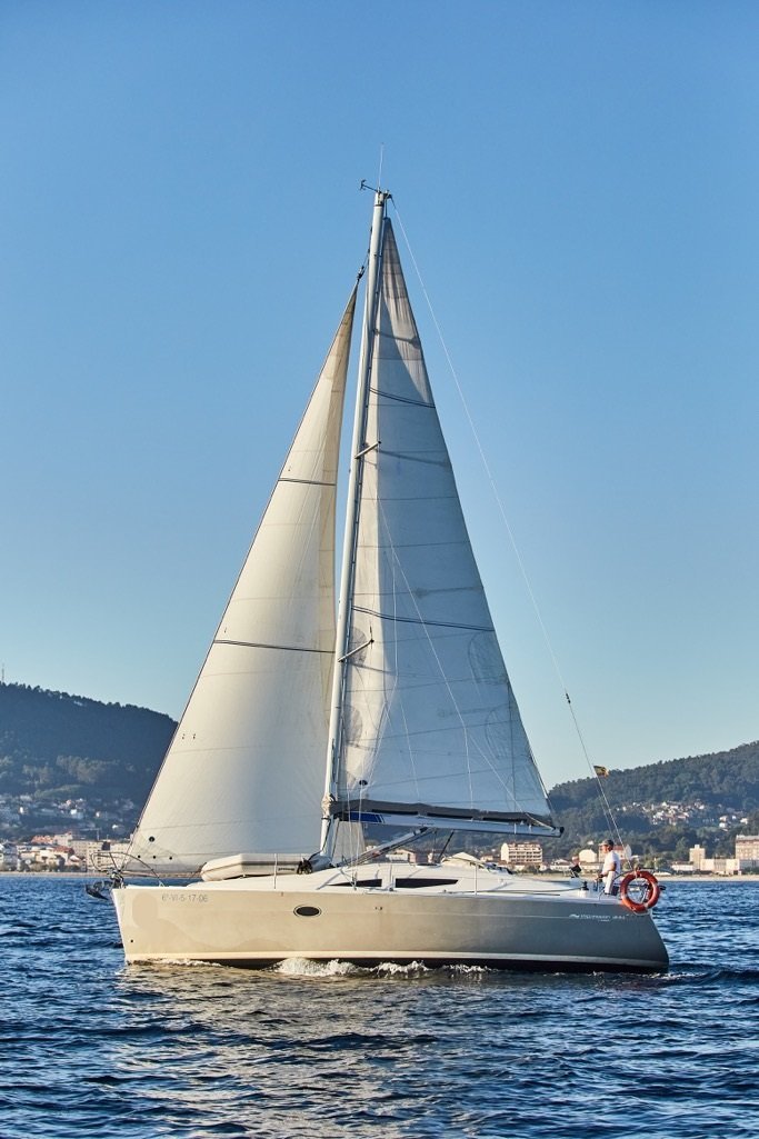 642b1657a63211.67344485