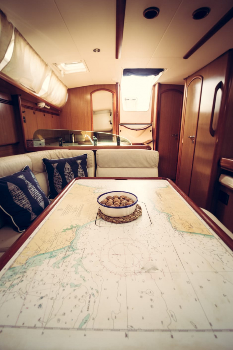 trips-in-sailboat-by-squares