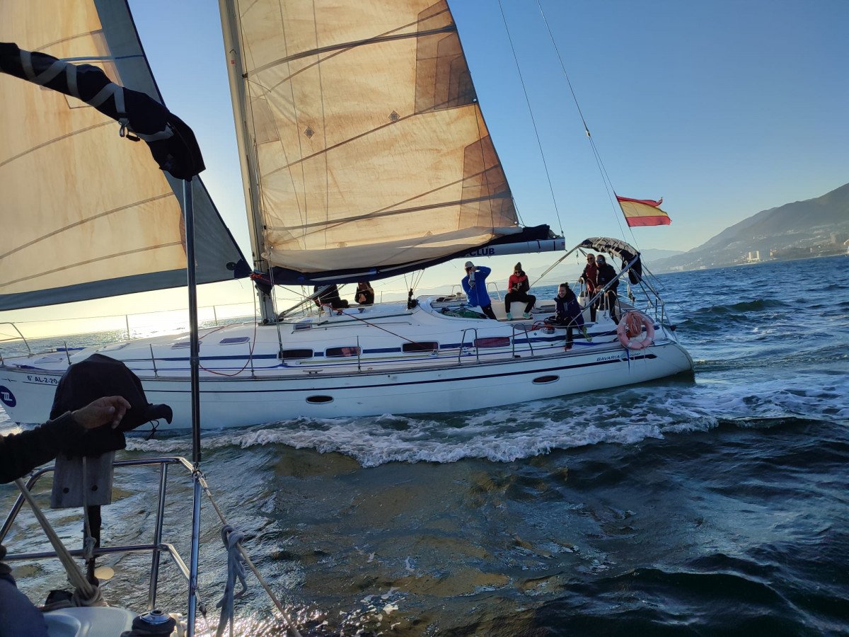 Learn offshore sailing with our advanced course