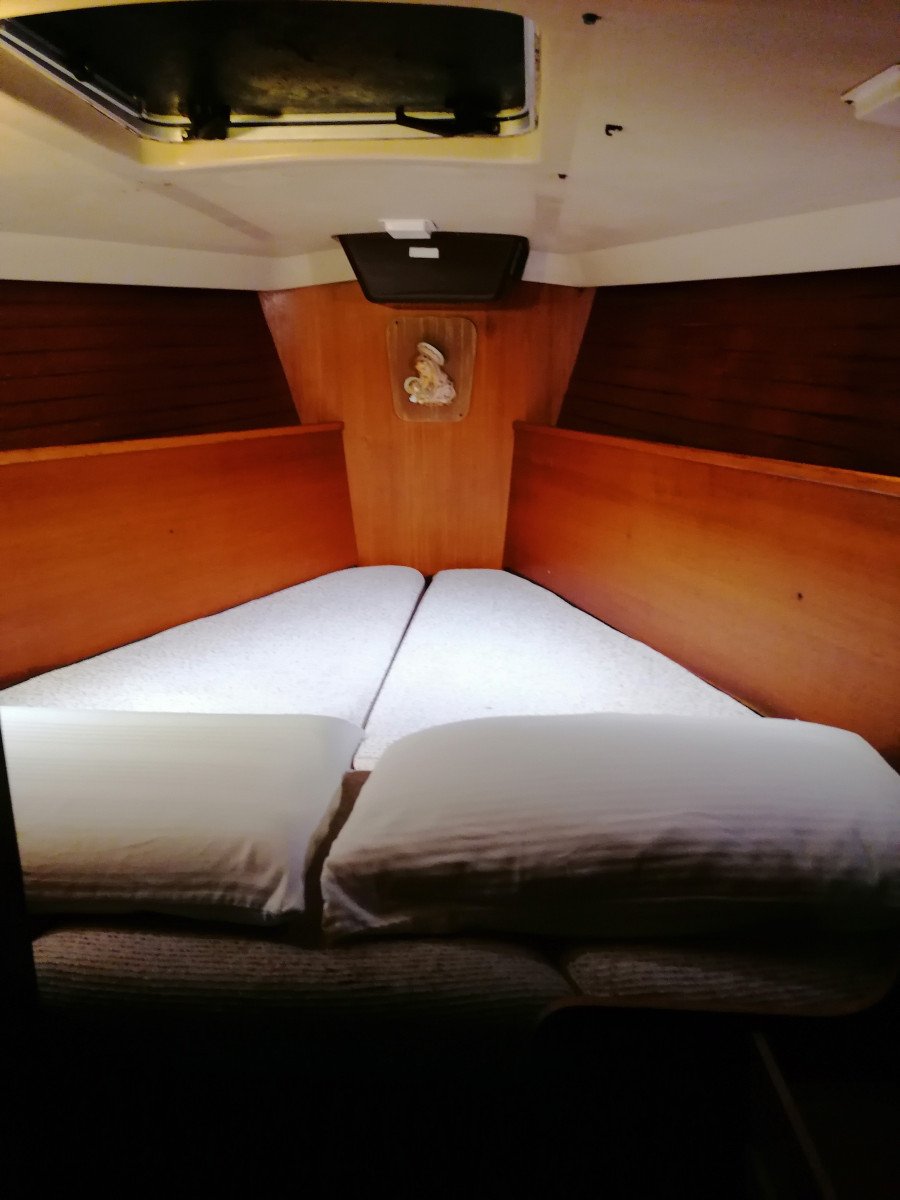 Segeln durch die blauen Gewässer von Ibiza und Formentera