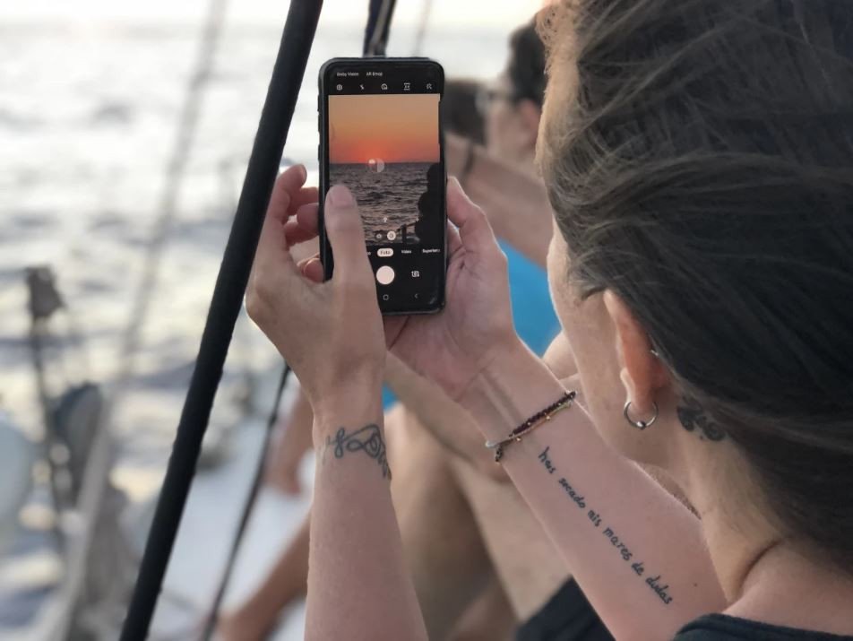 Navigando su una Nave Tall attraverso le acque di Maiorca