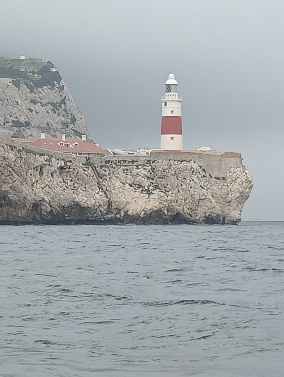 Barco de aventura desde Gibraltar hasta Punta Umbría