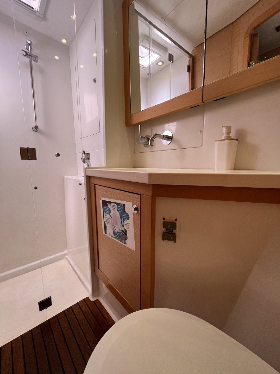 Catamarano - Lagoon - 450