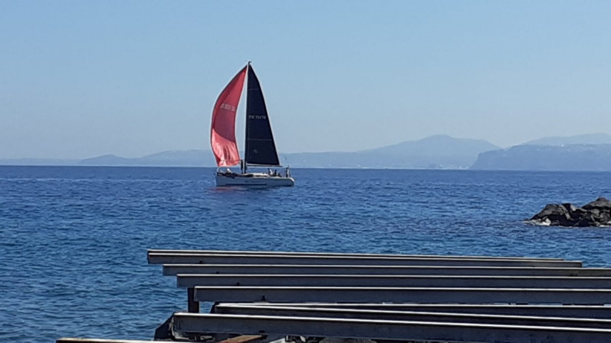 La Regata Scheria Cup: 24 horas de vela alrededor de Ischia y Procida
