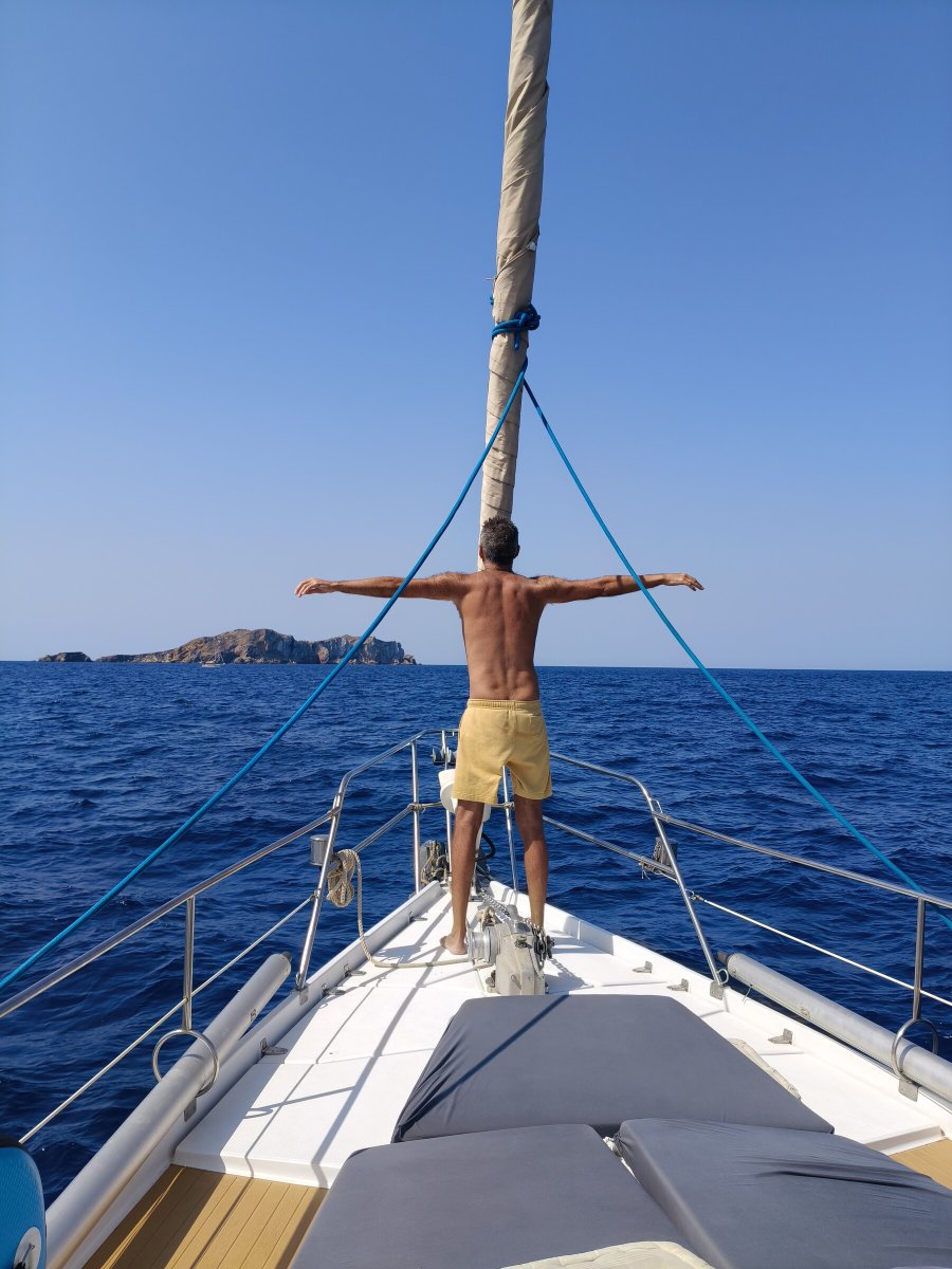 Yacht in mare Mediterraneo