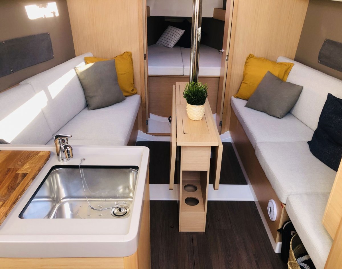 Improve your sailing skills in Valencia