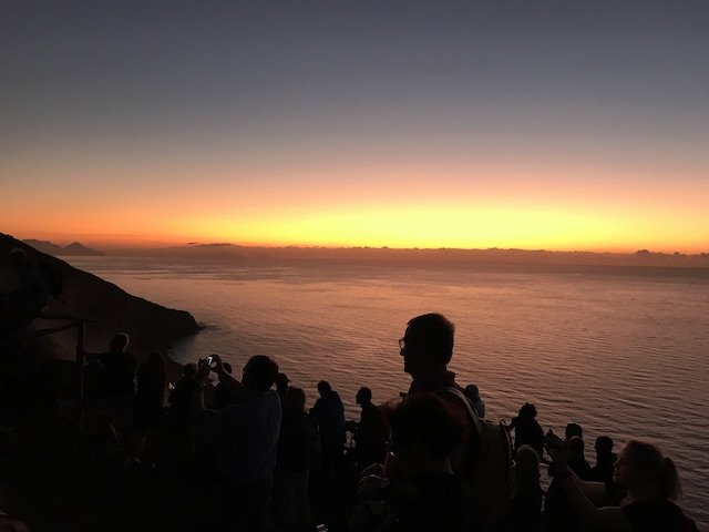 Una experiencia única: navegación y senderismo en las islas Eolias