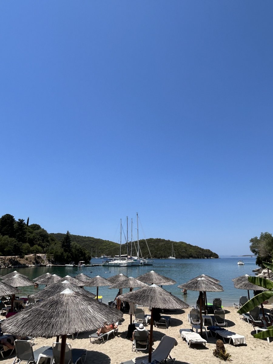 Un viaggio di navigazione attraverso le isole greche