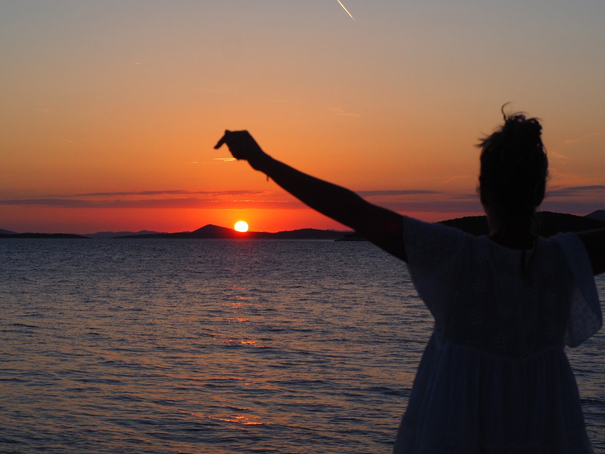 Learn to sail on a yacht in Menorca