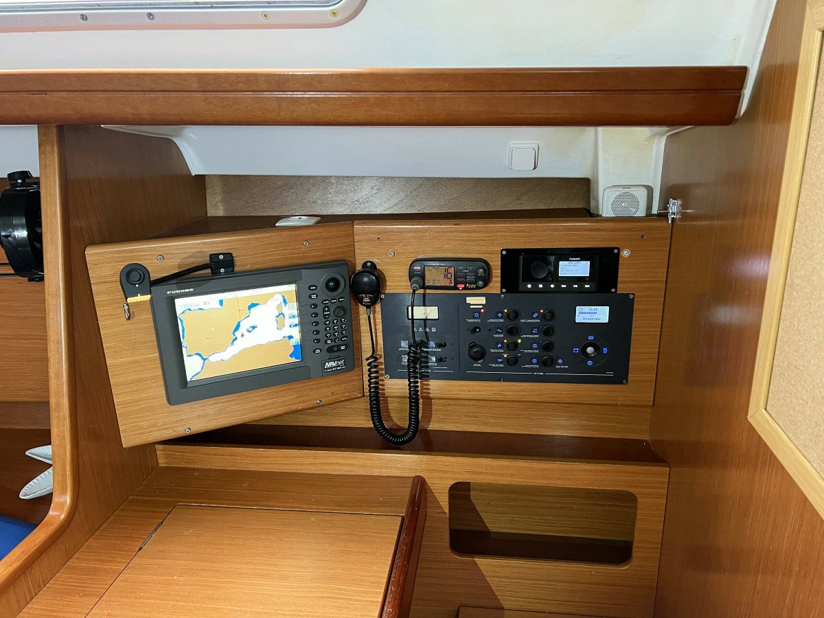 Bénéteau - 6 cabinas