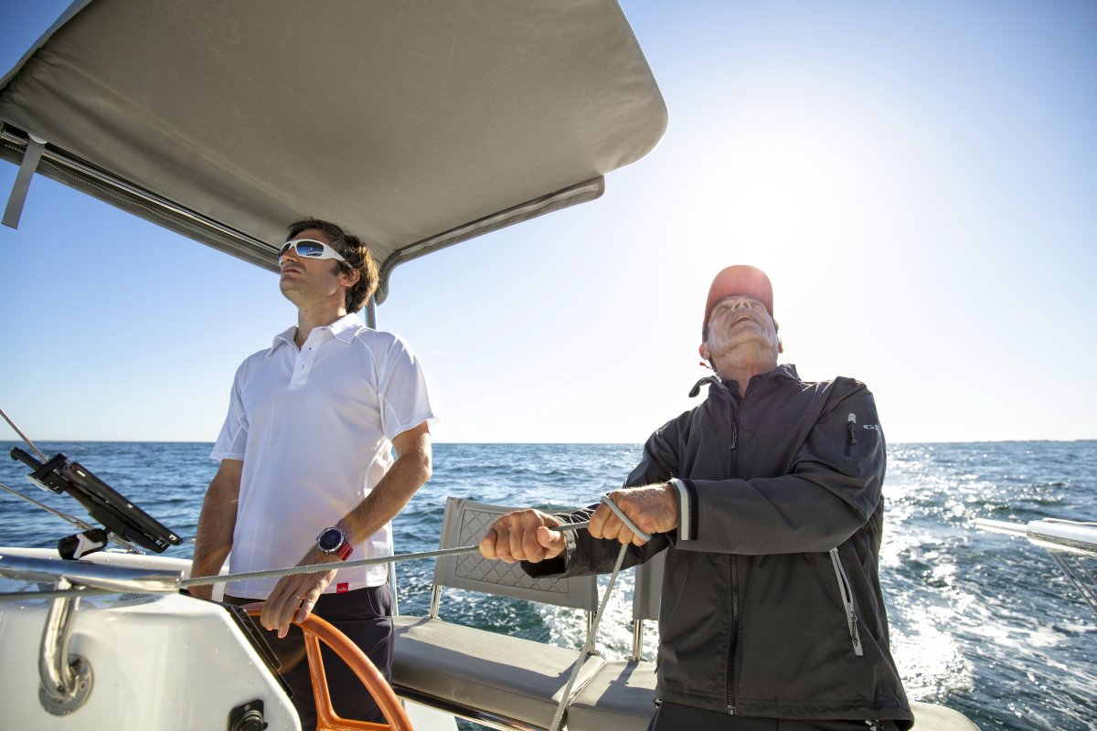 Impara a navigare con un catamarano a Valencia