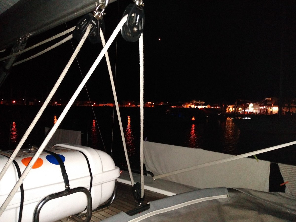 15970102422474083795778442895458