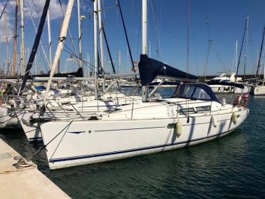 Course of maneuvers and mooring in port - Denia